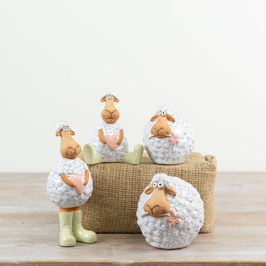 Sheep Deco with Flower, 8.3cm