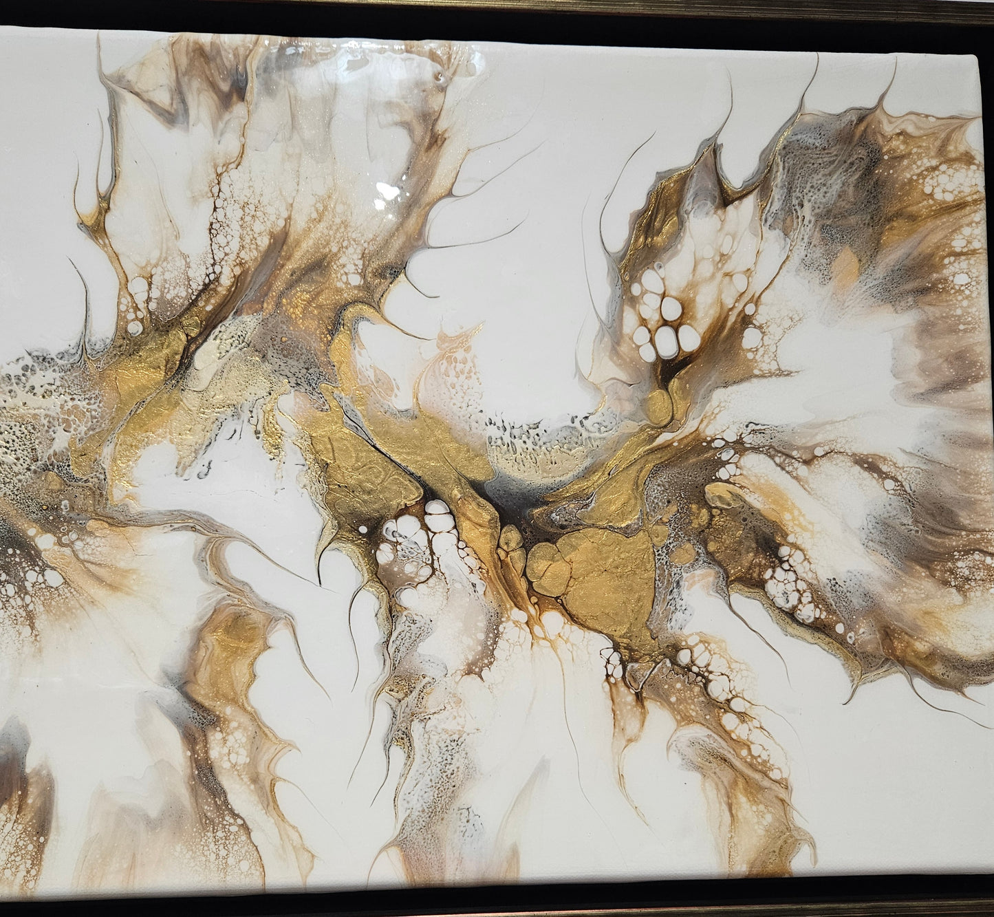 Cat Tremaine-Tucker | Dutch Flow | original painting | Artwork | Gold Marble | Gallery Grace