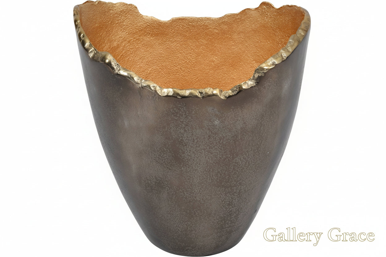 Merapi Lava Large 27cm Vase: Smoke Black, Gold / 100% Aluminium