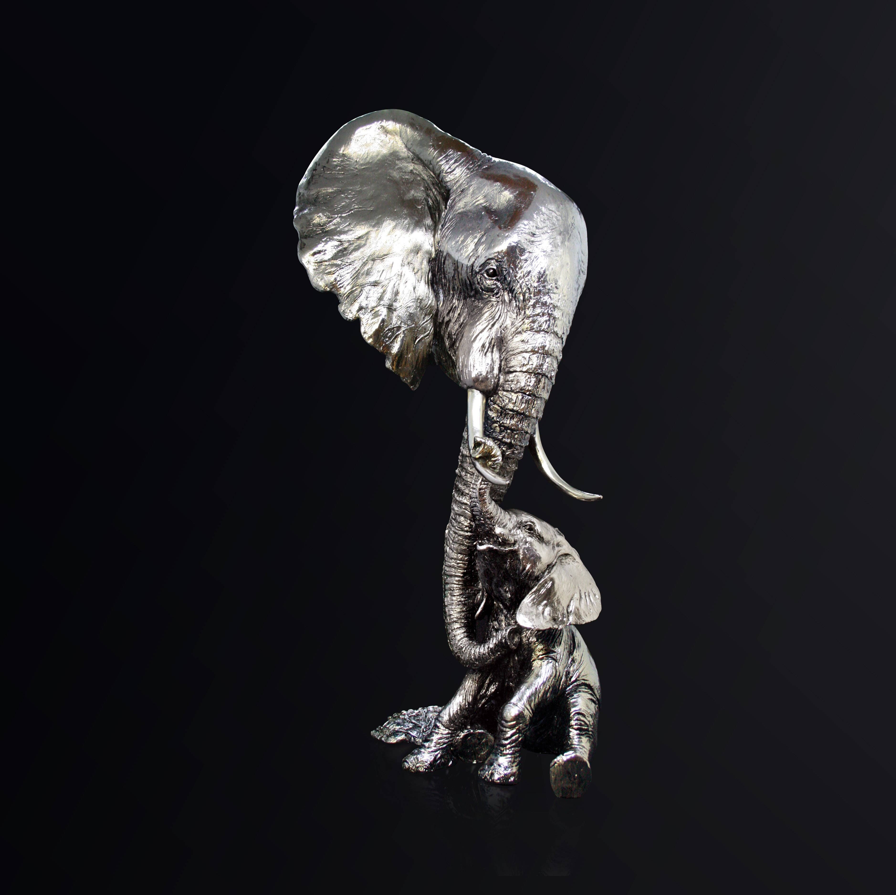 Sculptures & Ornaments
