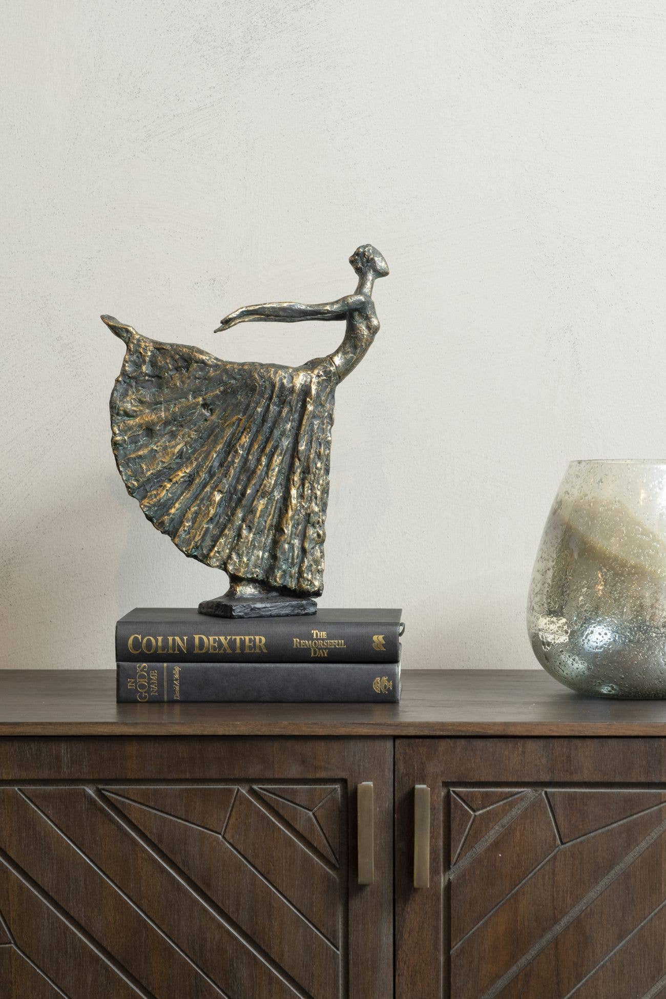 Standing Bronze Resin Lady Dancer